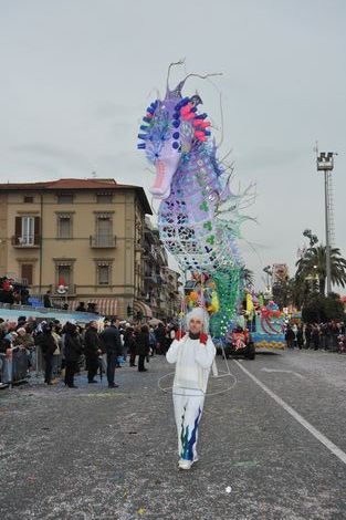 Ingrandisci la foto